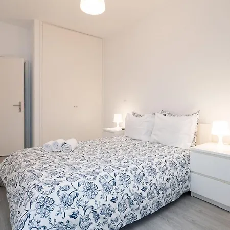 Moreira's 284 * Porto