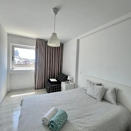 Moreira's 284 * Porto