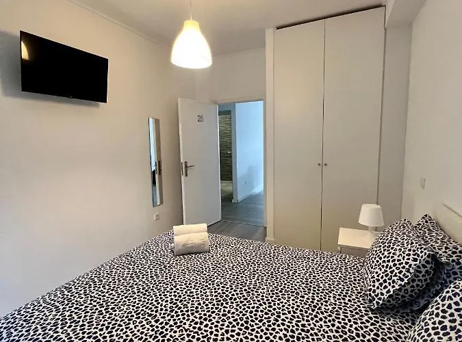 Homestay Moreira's 284 *