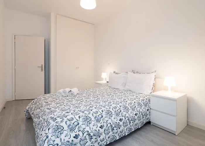 Moreira's 284 * Porto