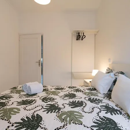 Проживание в семье Moreira's 284 *